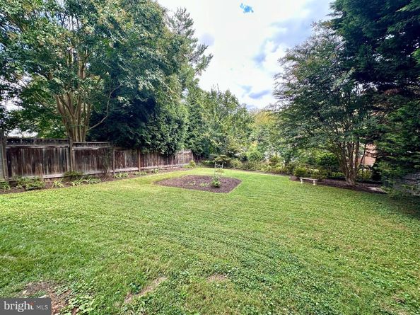6923 Western Avenue NW, Washington DC 20015