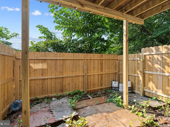 5542 Linmore Avenue, Philadelphia PA 19143