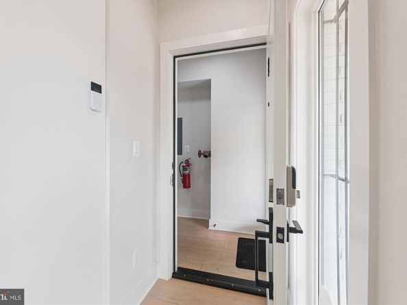 1910 Benning Road NE 2, Washington DC 20002