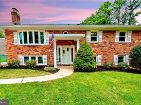 2811 Elsmore Street, Fairfax VA 22031