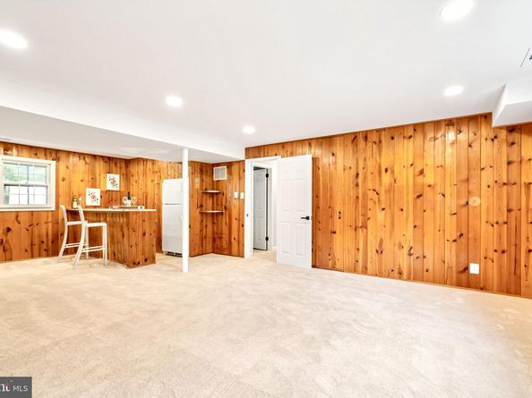2811 Elsmore Street, Fairfax VA 22031