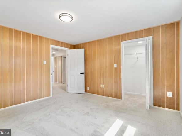 2811 Elsmore Street, Fairfax VA 22031
