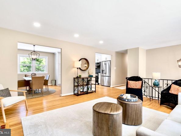2811 Elsmore Street, Fairfax VA 22031
