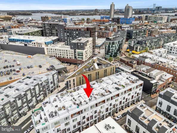 1115 N American Street D5, Philadelphia PA 19123
