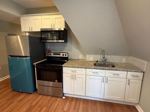 811 N Preston Street, Philadelphia PA 19104