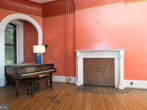 1717 Mount Vernon Street, Philadelphia PA 19130