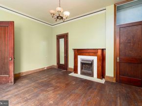 1717 Mount Vernon Street, Philadelphia PA 19130