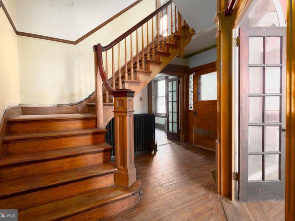 1717 Mount Vernon Street, Philadelphia PA 19130