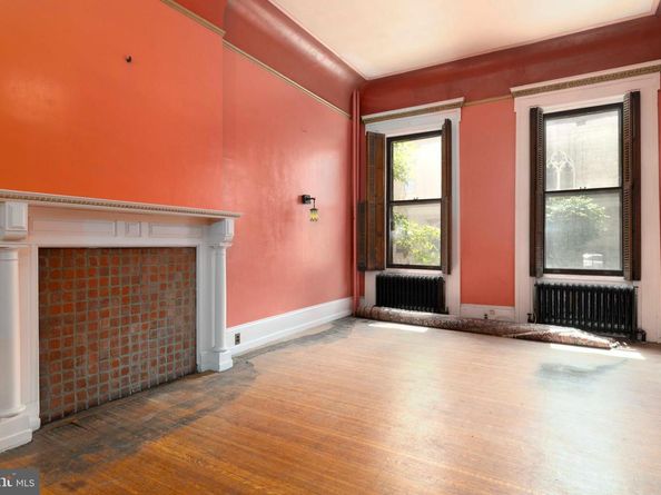 1717 Mount Vernon Street, Philadelphia PA 19130