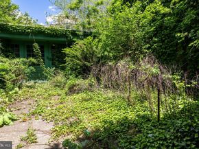 1717 Mount Vernon Street, Philadelphia PA 19130