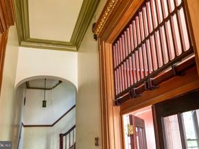 1717 Mount Vernon Street, Philadelphia PA 19130