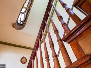 1717 Mount Vernon Street, Philadelphia PA 19130