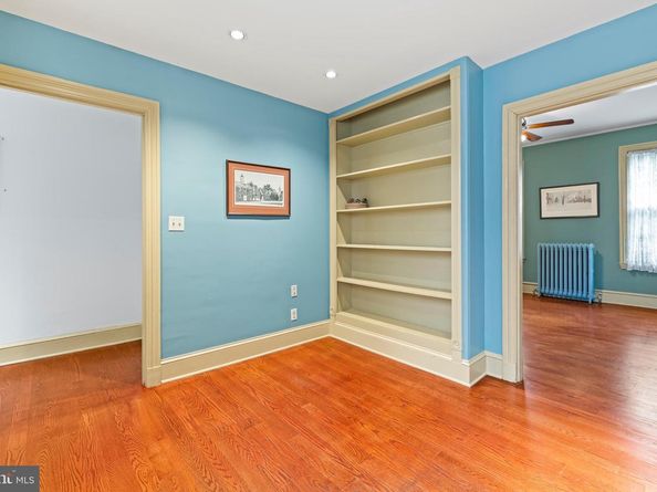 2120 Mount Vernon Street, Philadelphia PA 19130