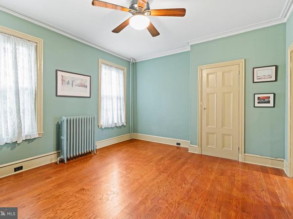2120 Mount Vernon Street, Philadelphia PA 19130