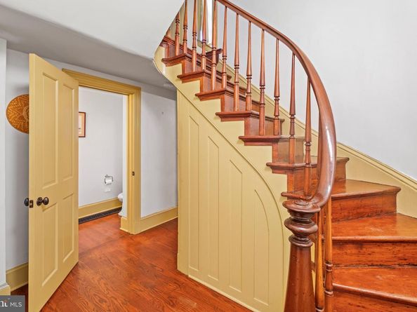 2120 Mount Vernon Street, Philadelphia PA 19130