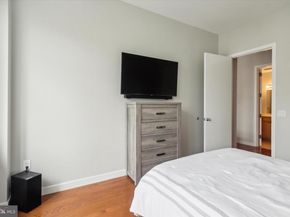 1900 Hamilton Street 402, Philadelphia PA 19130