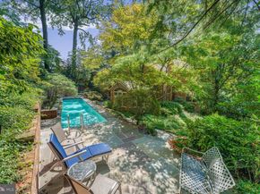 7205 Helmsdale Road, Bethesda MD 20817