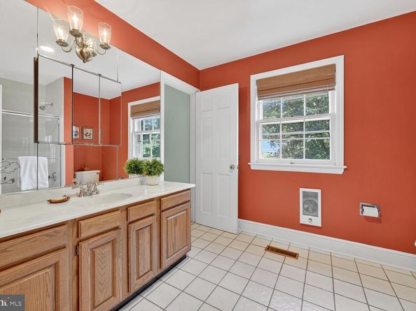 7205 Helmsdale Road, Bethesda MD 20817
