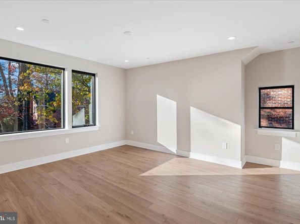 5445 33rd Street NW, Washington DC 20015