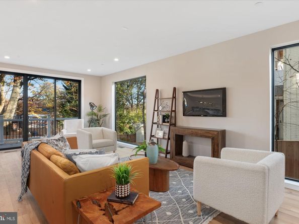 5445 33rd Street NW, Washington DC 20015