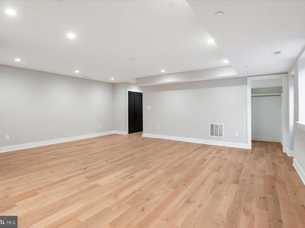 5445 33rd Street NW, Washington DC 20015