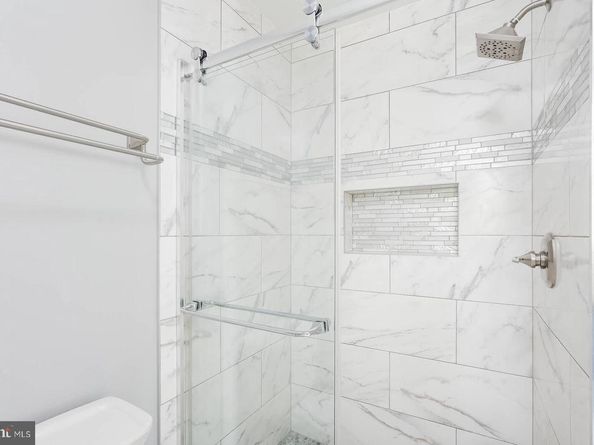 10704 Muirfield Drive, Potomac MD 20854