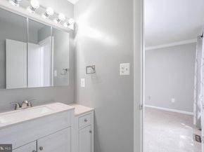 10704 Muirfield Drive, Potomac MD 20854