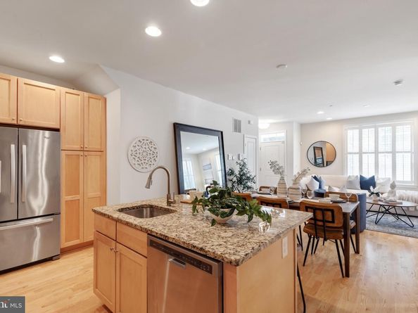 2443 Bainbridge Street, Philadelphia PA 19146