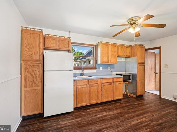 145 Mill Drive, Levittown PA 19056
