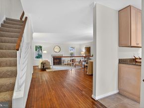 10172 Turnberry Place, Oakton VA 22124
