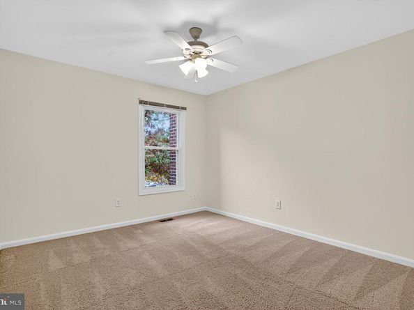 10172 Turnberry Place, Oakton VA 22124