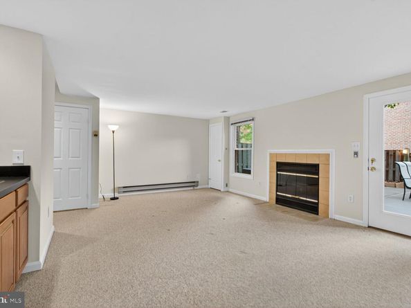 10172 Turnberry Place, Oakton VA 22124