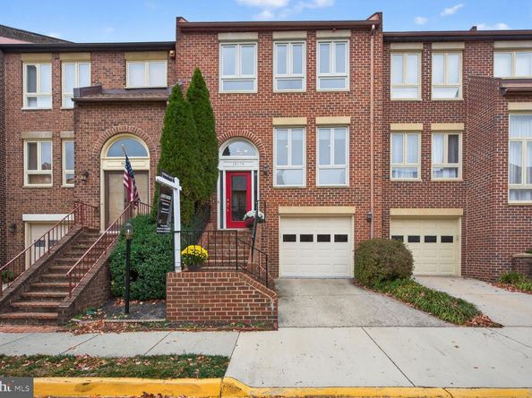 10172 Turnberry Place, Oakton VA 22124