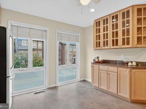 10172 Turnberry Place, Oakton VA 22124