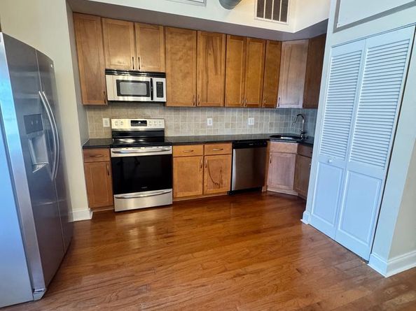 1100 S Broad Street 509B, Philadelphia PA 19146