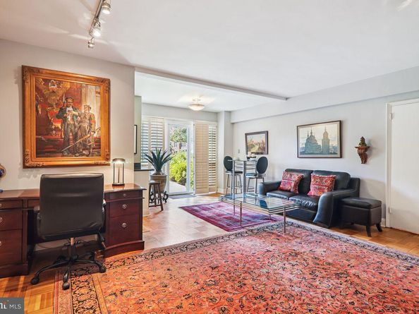 2500 Q Street NW 117, Washington DC 20007
