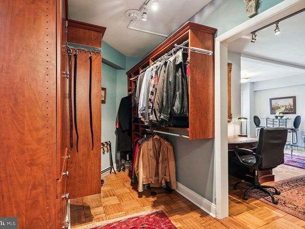2500 Q Street NW 117, Washington DC 20007