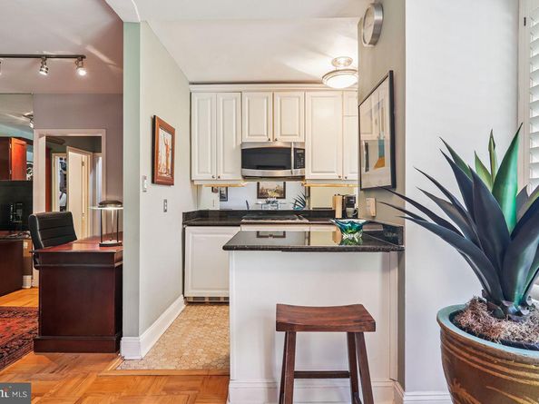 2500 Q Street NW 117, Washington DC 20007