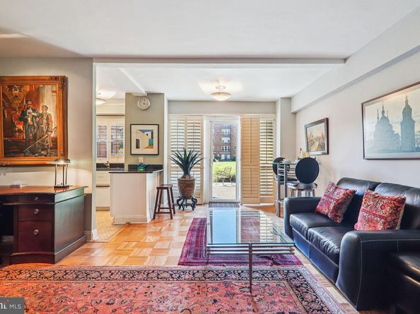 2500 Q Street NW 117, Washington DC 20007