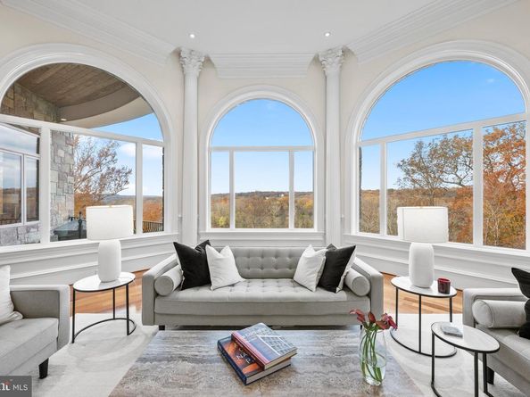612 Rivercrest Drive, Mclean VA 22101