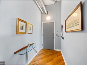 2200 Arch Street 404, Philadelphia PA 19103