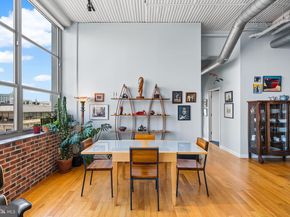 2200 Arch Street 404, Philadelphia PA 19103
