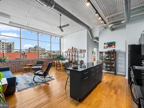 2200 Arch Street 404, Philadelphia PA 19103