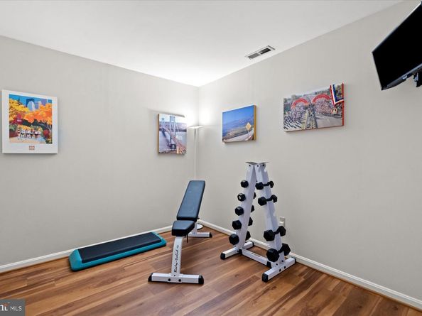 7287 Evans Mill Road, Mclean VA 22101