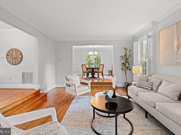 7287 Evans Mill Road, Mclean VA 22101