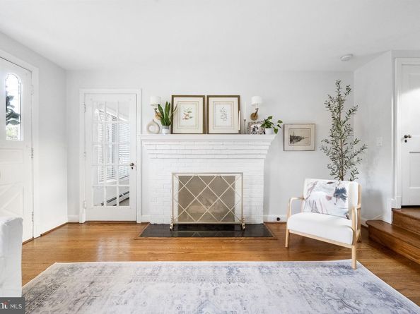 2426 Taylor Avenue, Alexandria VA 22302