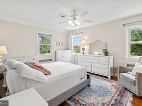 2426 Taylor Avenue, Alexandria VA 22302