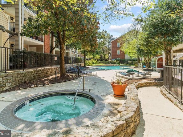 3315 Wyndham Circle 2230, Alexandria VA 22302