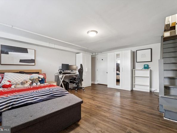 6637 Tabor Avenue, Philadelphia PA 19111