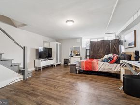 6637 Tabor Avenue, Philadelphia PA 19111